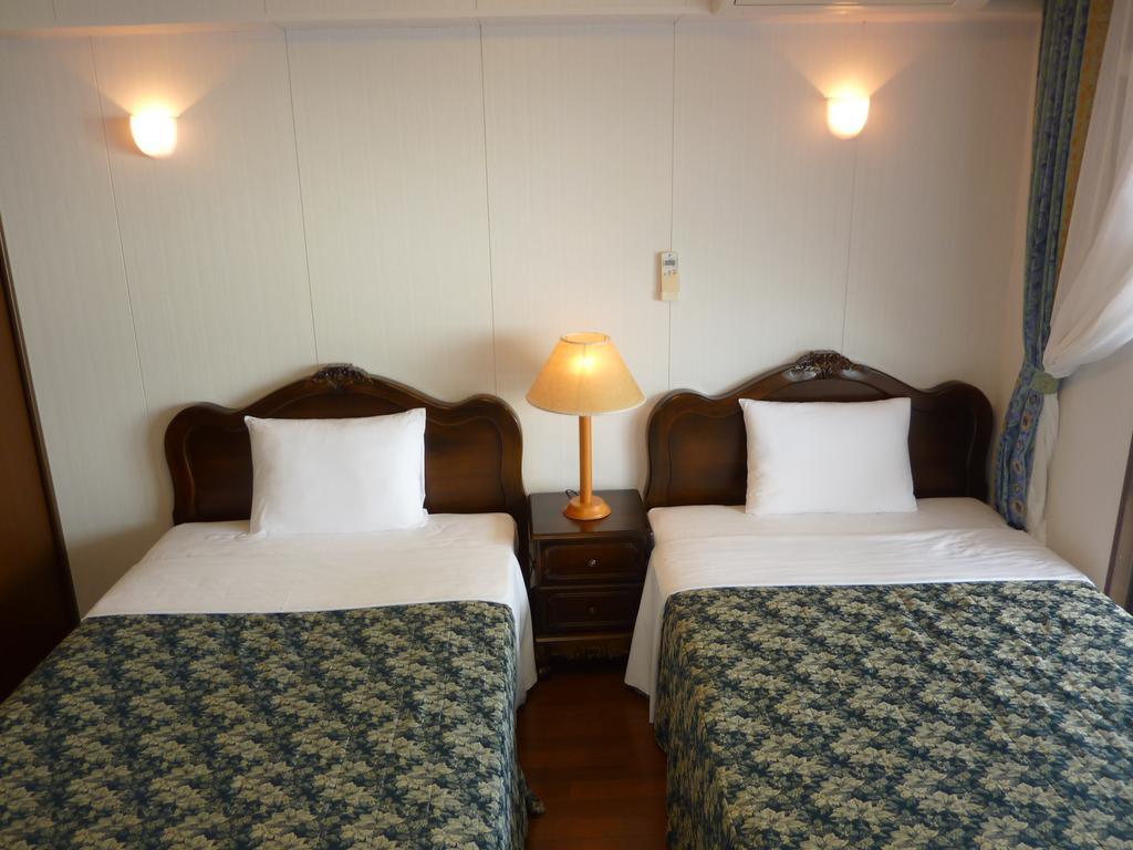 Morimar Resort Hotel Yomitan Rom bilde