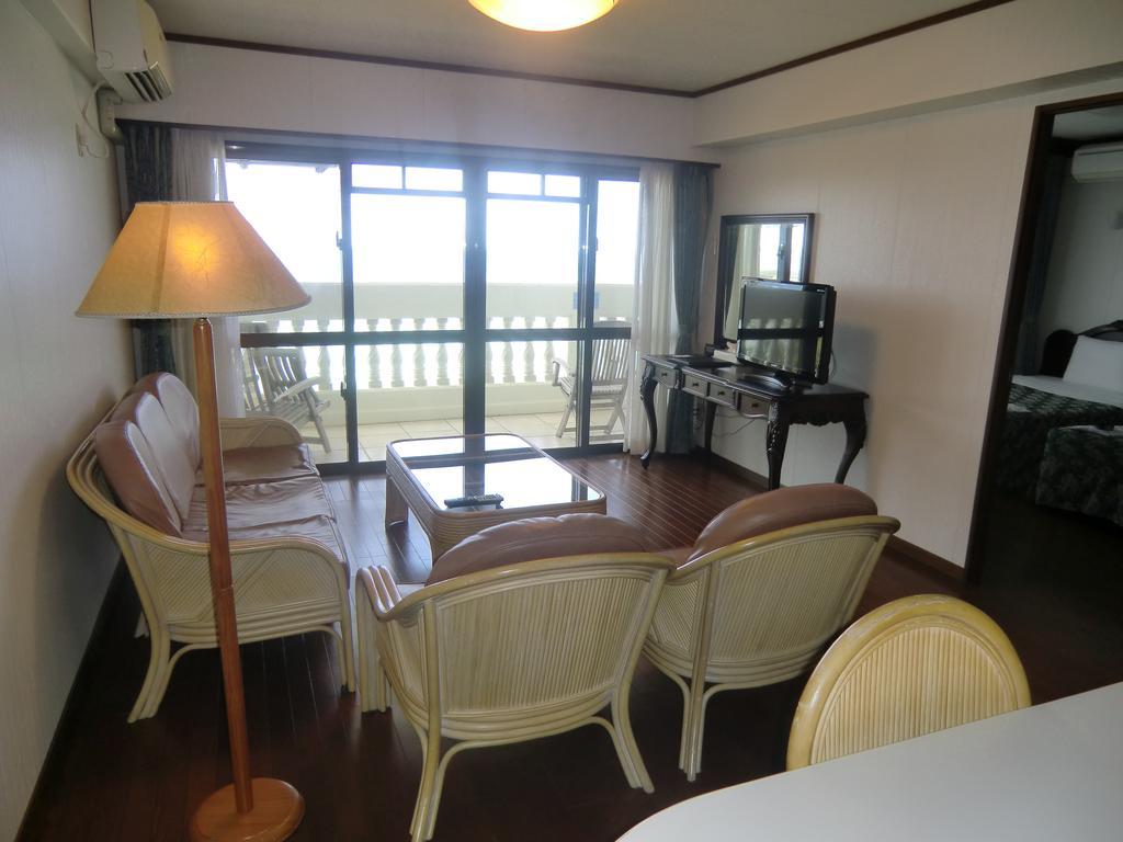 Morimar Resort Hotel Yomitan Rom bilde