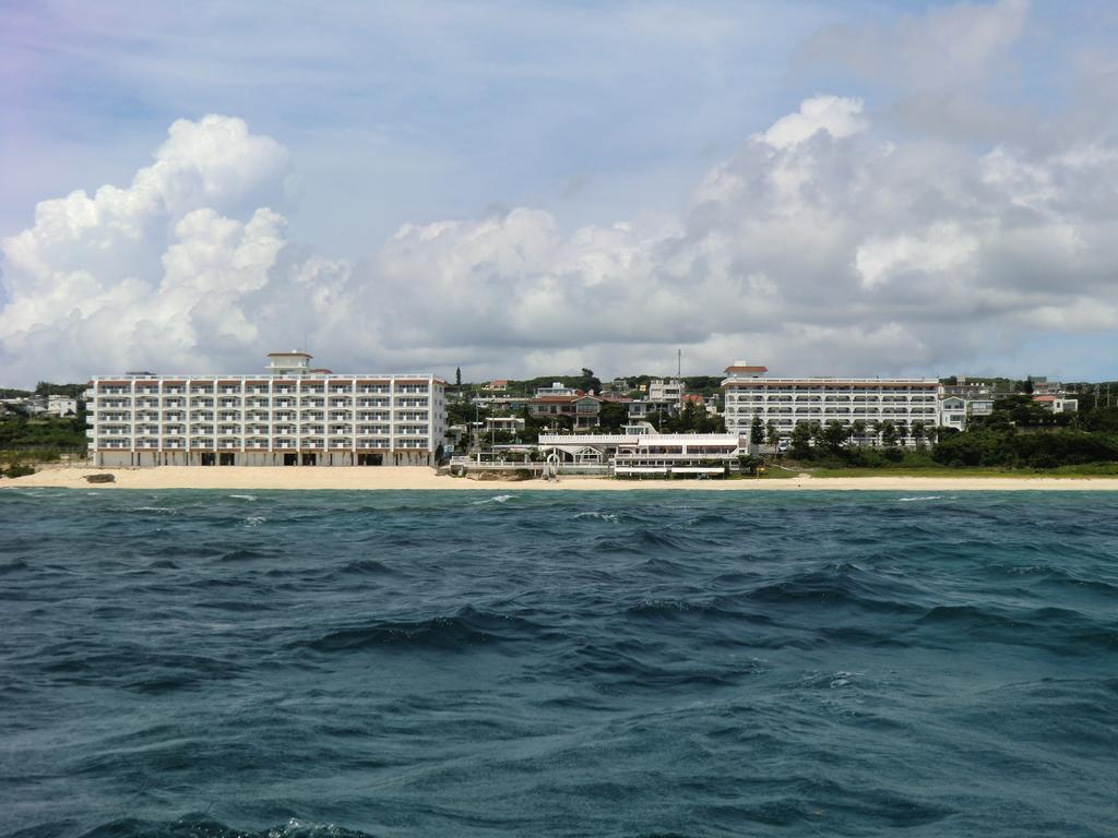 Morimar Resort Hotel Yomitan Eksteriør bilde