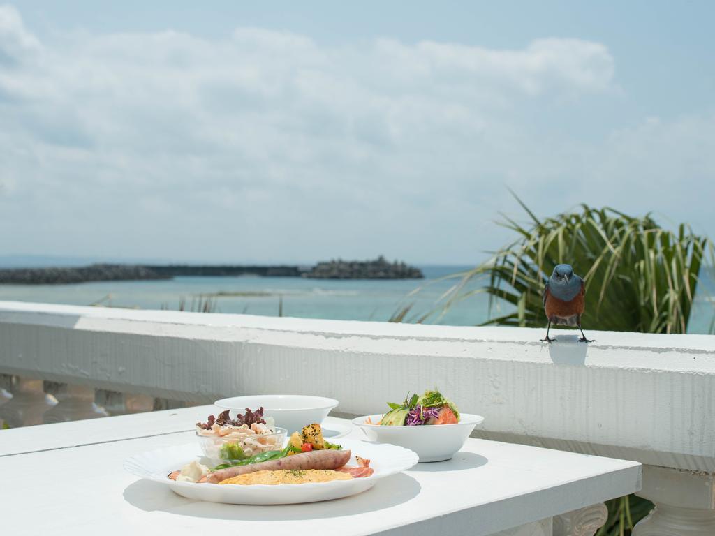 Morimar Resort Hotel Yomitan Eksteriør bilde